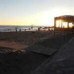 Golden Beach, Luxury Penthouse 马尔韦利亚