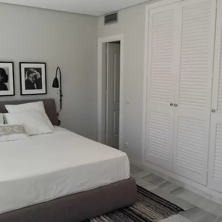 Golden Beach, Luxury Penthouse Апартаменти *
